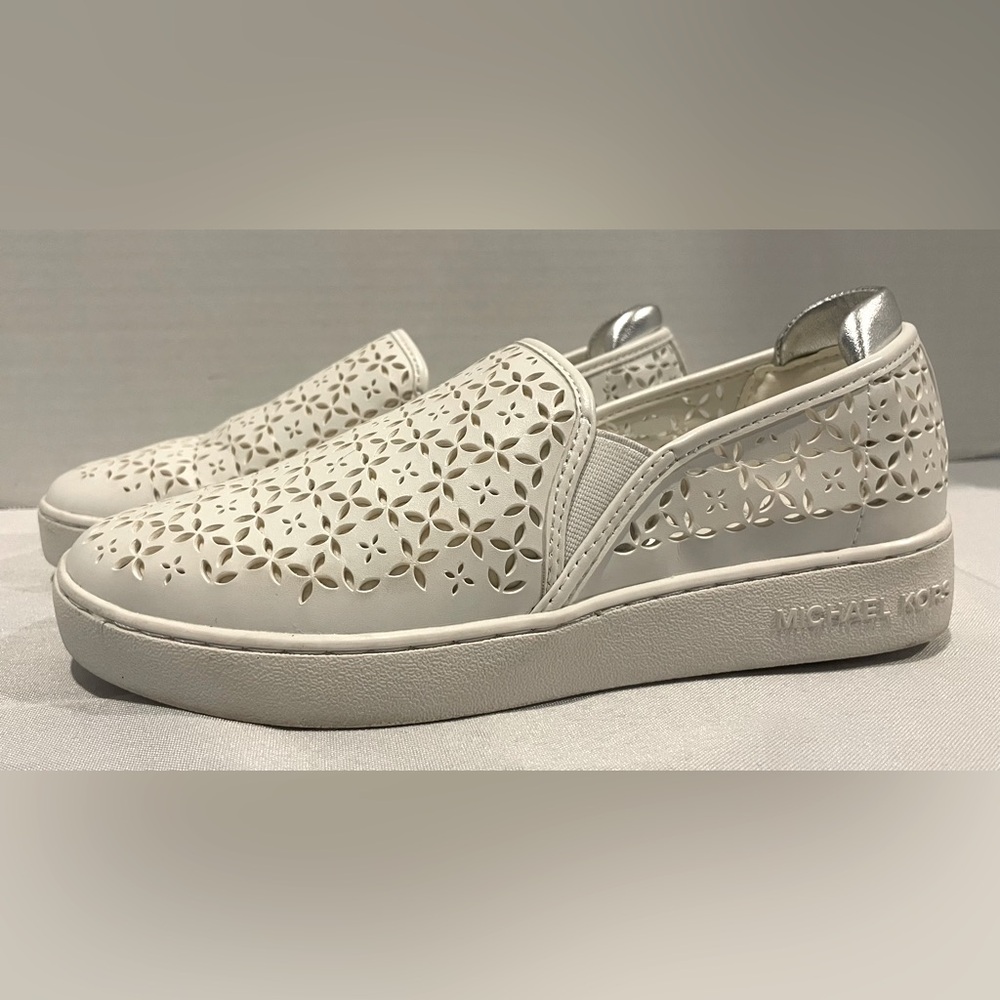 MICHAEL KORS Ophelia Slip On Napa Optic White Leather Sneakers Women’s 5 1/2